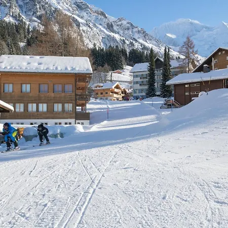 Stella Duplex Penthouse Apartment Wengen